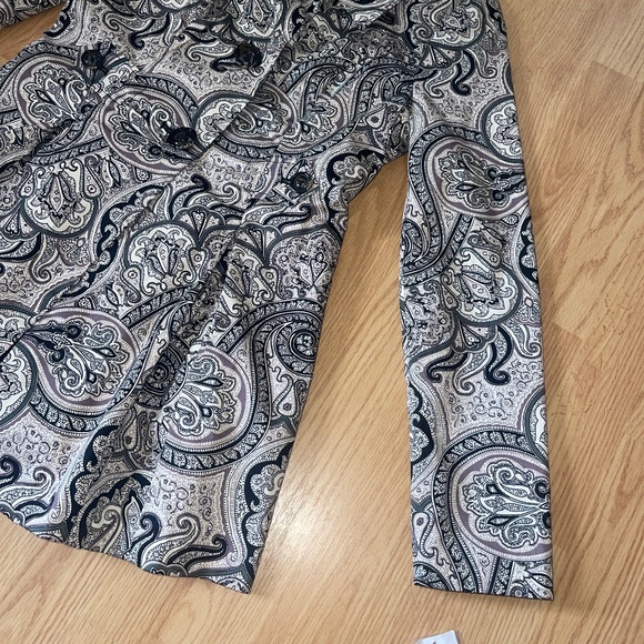 NWT ambition Paisley Print Button Up Fit and Flare Jacket / Coat Size Medium - Picture 3 of 9